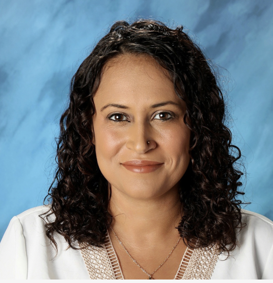 Kim Mahan Honored as UNLV Counselor Alumni of the Year